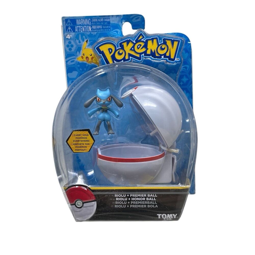 Pokemon Riolu Poke Ball Premier Ball Clip N Go TOMY Toy Collectible Figure